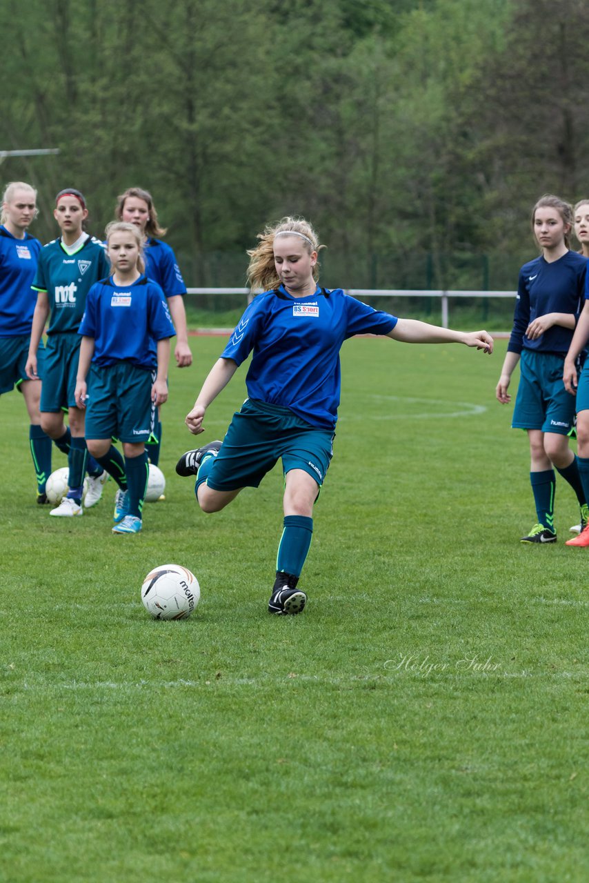 Bild 102 - B-Juniorinnen VfL Oldesloe - JSG Sdtondern : Ergebnis: 2:0